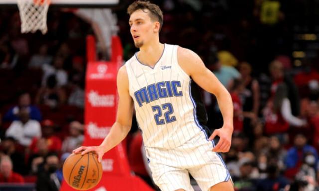 【NFL动态】2026 NFL四分卫选秀首轮风向标 努斯迈尔与艾拉并列领跑 曼宁跌至第五